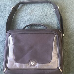 Avenues laptop computer bag Tote Black Brief Case